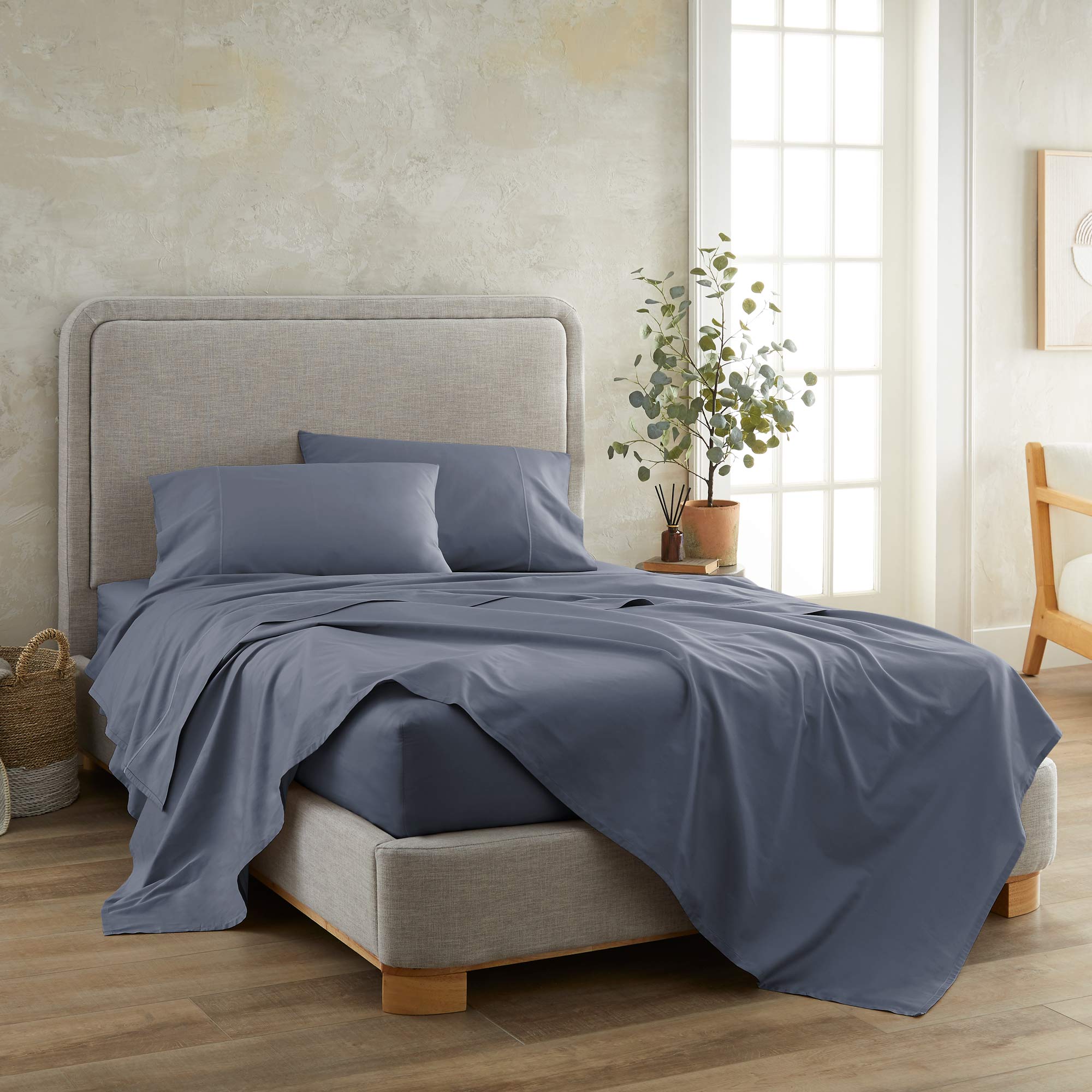 300 TC Sateen Fitted Sheet - Solid Colors
